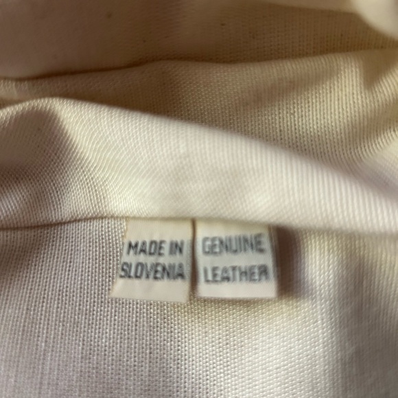 Francesco Biasia Beige Leather Animal Embossed Shoulder Bag Like New - Picture 9 of 9